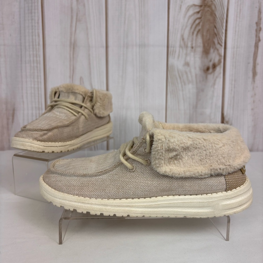 Hey Dude Britt Shoes Canvas Faux Fur Warm Casual Slip On Herringbone Cream Sz 7